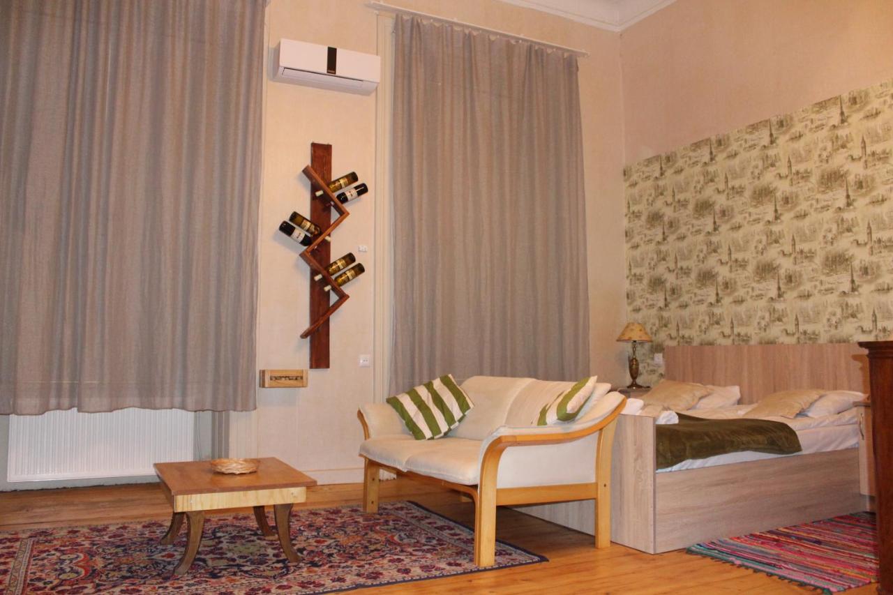 Solo Room Apartment Tbilissi Extérieur photo